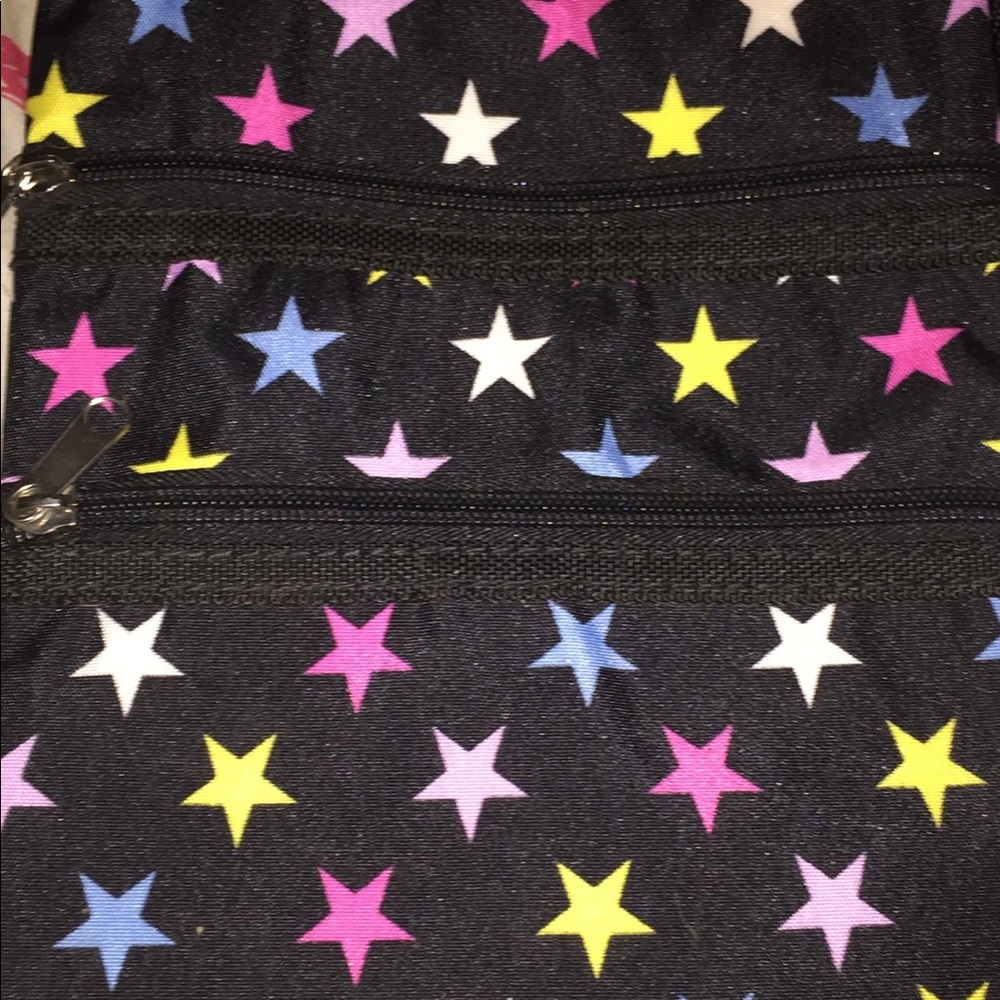 Star crossbody